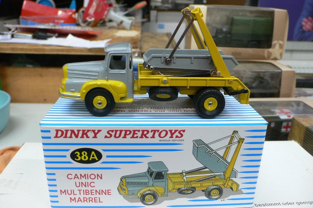 unic containerauto dinky toys/atlas #38a   1/43, Verzenden, Nieuw, Bus of Vrachtwagen, Dinky Toys