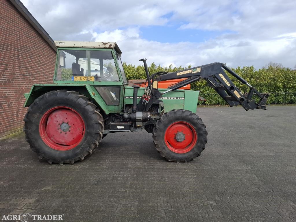 Fendt 611, Zakelijke goederen, Agrarisch | Tractoren, Gebruikt, -, Niet opgegeven, Ophalen of Verzenden