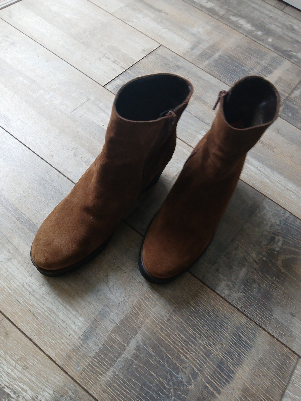 enkellaarsjes bruin suede, Bruin, Lage of Enkellaarzen, Gabor, Ophalen of Verzenden