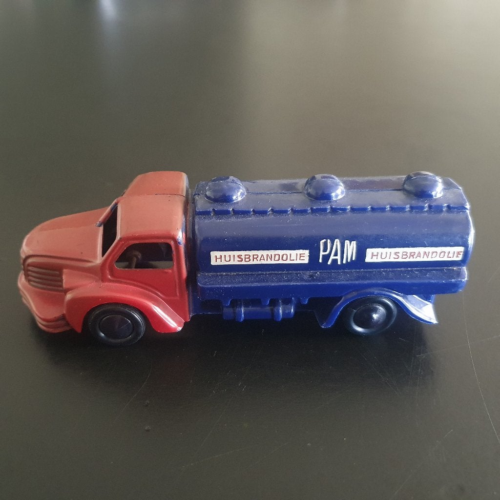 Hard plastic Berliet GLR tankwagen PAM huisbrandolie, Verzamelen, Ophalen, Gebruikt, Overige typen