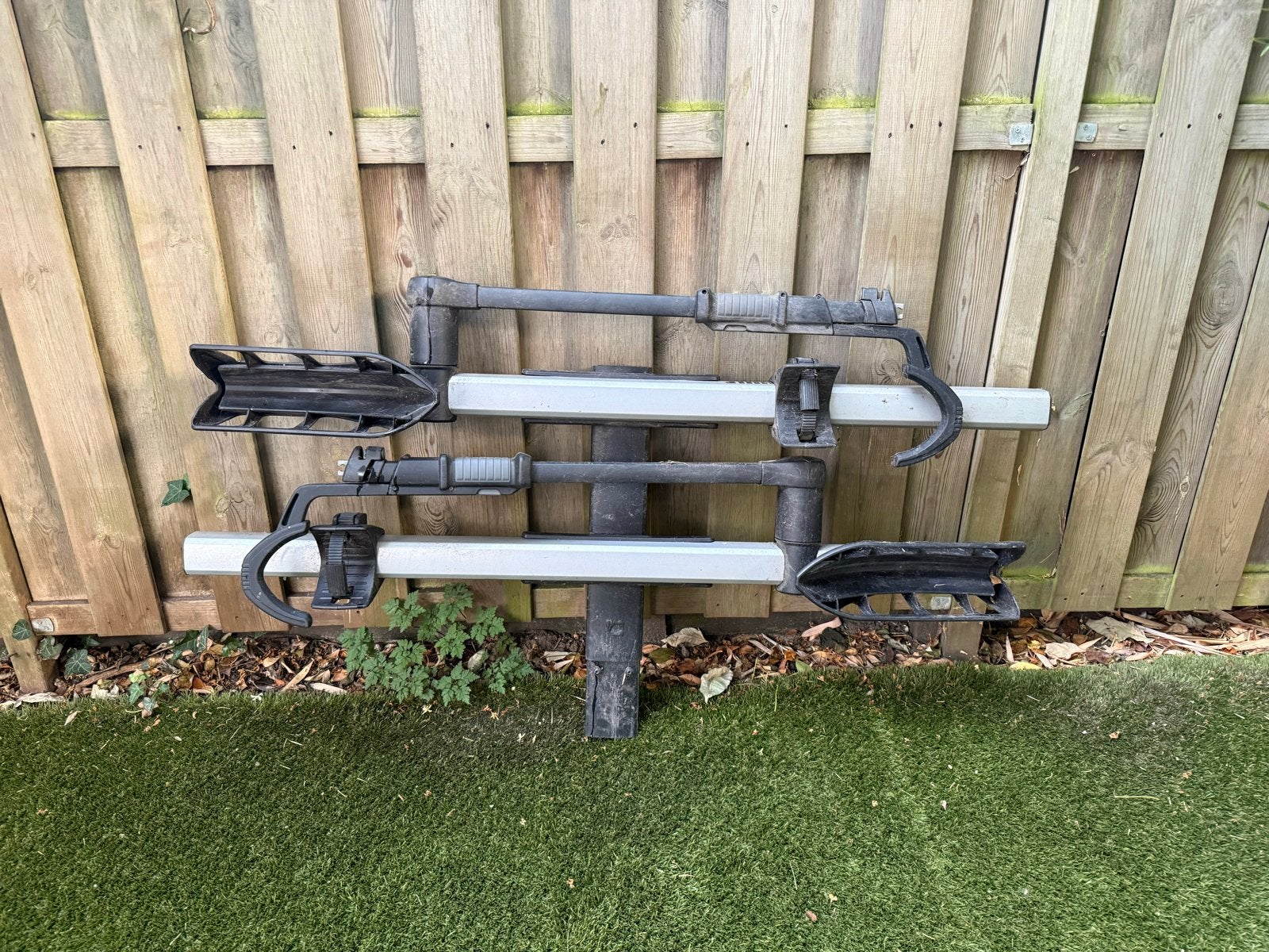 Thule T2 Pro XTR 2" Trekhaak Fietsendrager + 2-Bike Add-On, Ophalen, Zo goed als nieuw