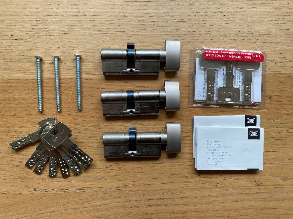 Set van 3 DOM ixTwinstar Cilindersloten 3* 35/35 K1, Ophalen of Verzenden, Gebruikt, Rvs, Slot