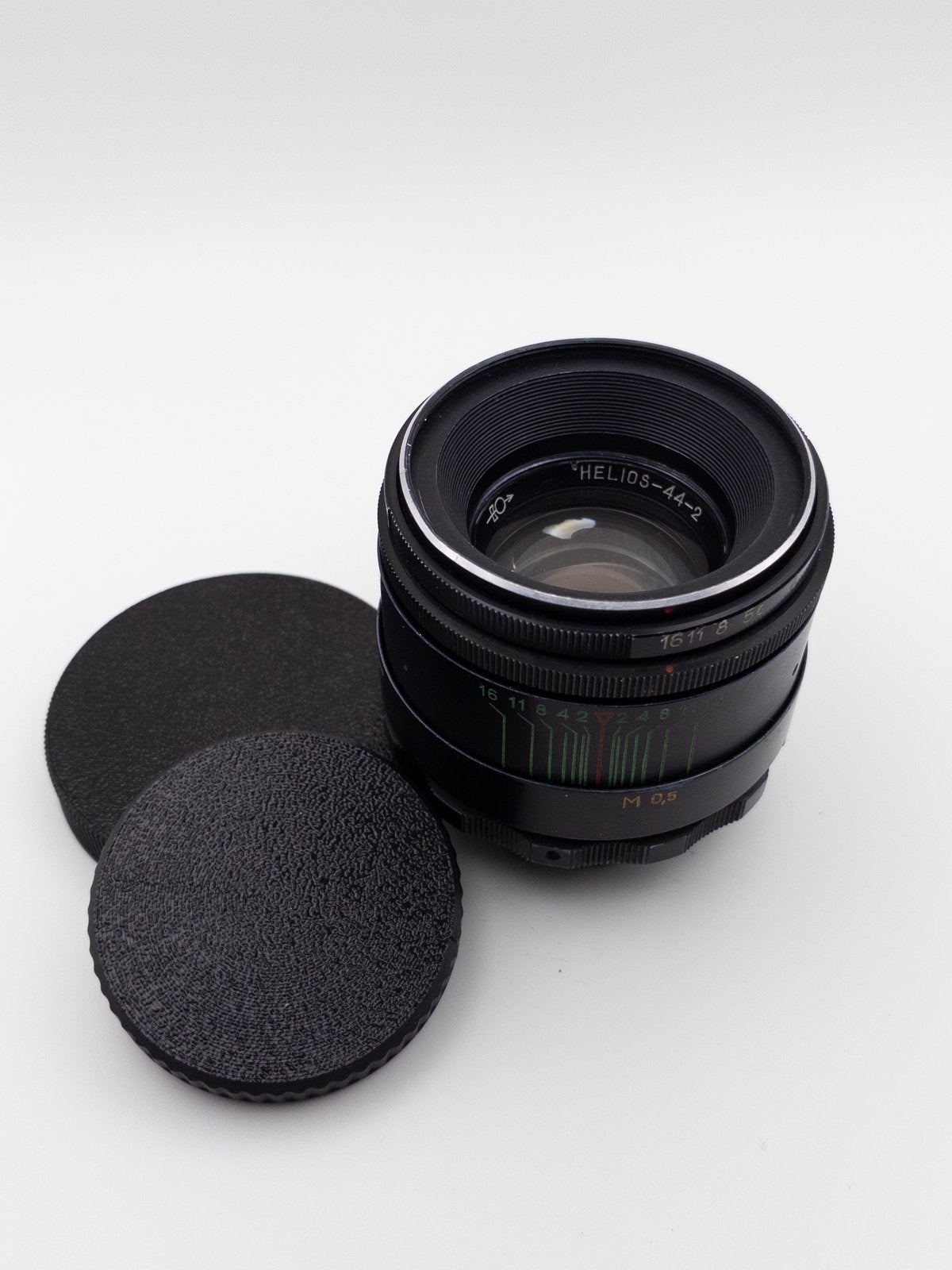 Helios 44-2 58mm f/2 Valdai + Lenshood + Rear Cap / Serviced, 58 mm, Ophalen of Verzenden, Zo goed als nieuw, Standaardlens