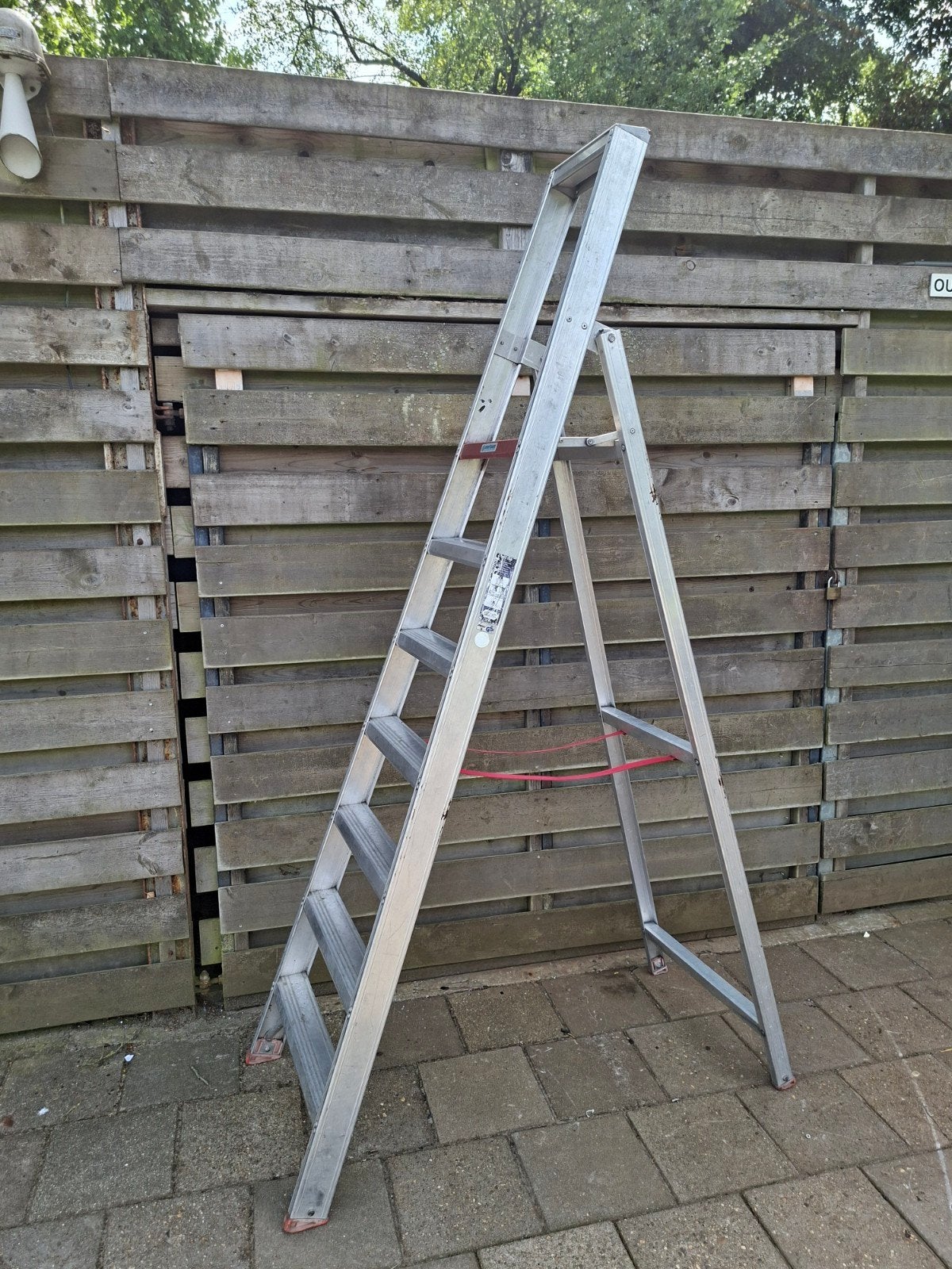 Altrex huishoud trap 8 treden, Ophalen, Overige typen, Minder dan 2 meter