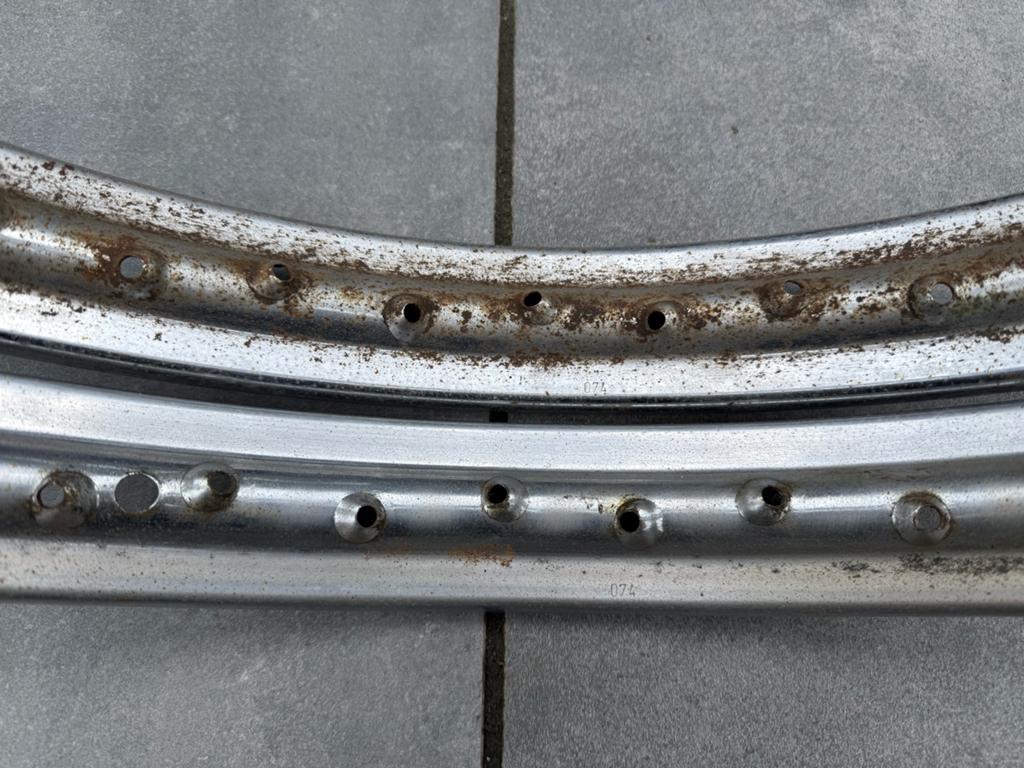 Echt originele Kreidler Mustang Cross voorvelgen, code 074, Fietsen en Brommers, Brommeronderdelen | Kreidler, Ophalen of Verzenden