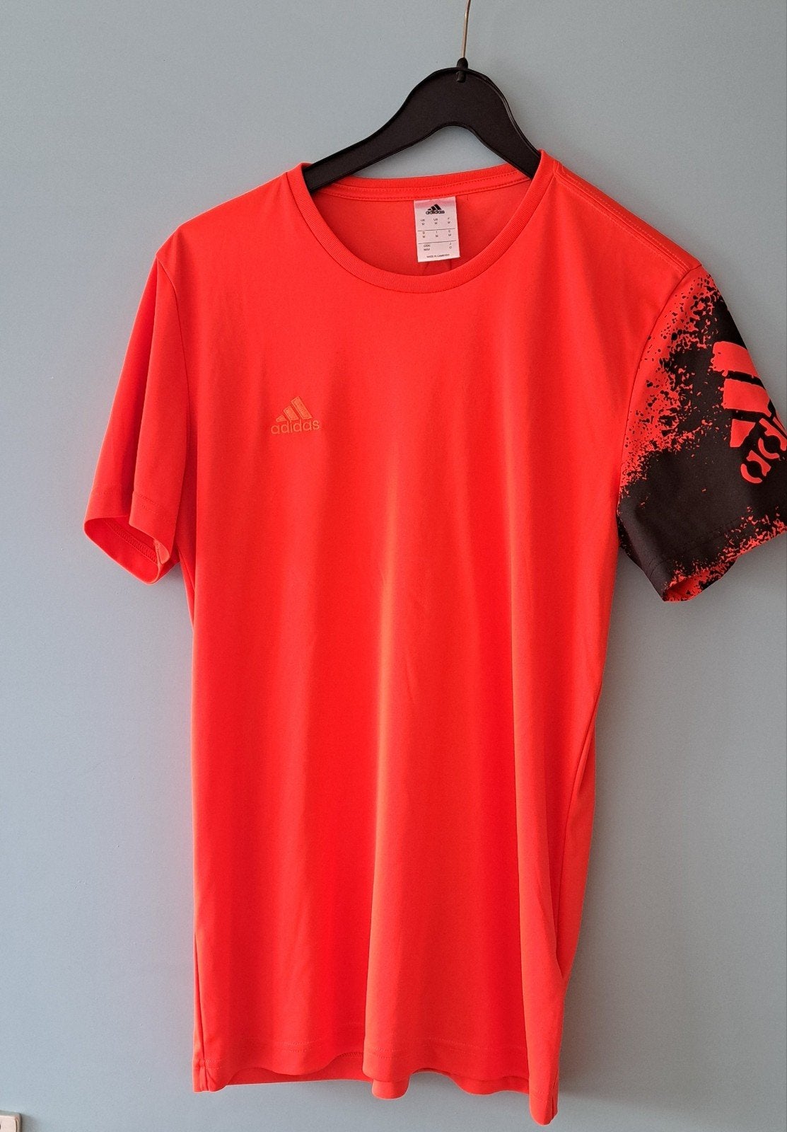Adidas Heren Shirt Maat M - Nieuw, Kleding | Heren, Ophalen, Maat 48/50 (M), Nieuw, Oranje