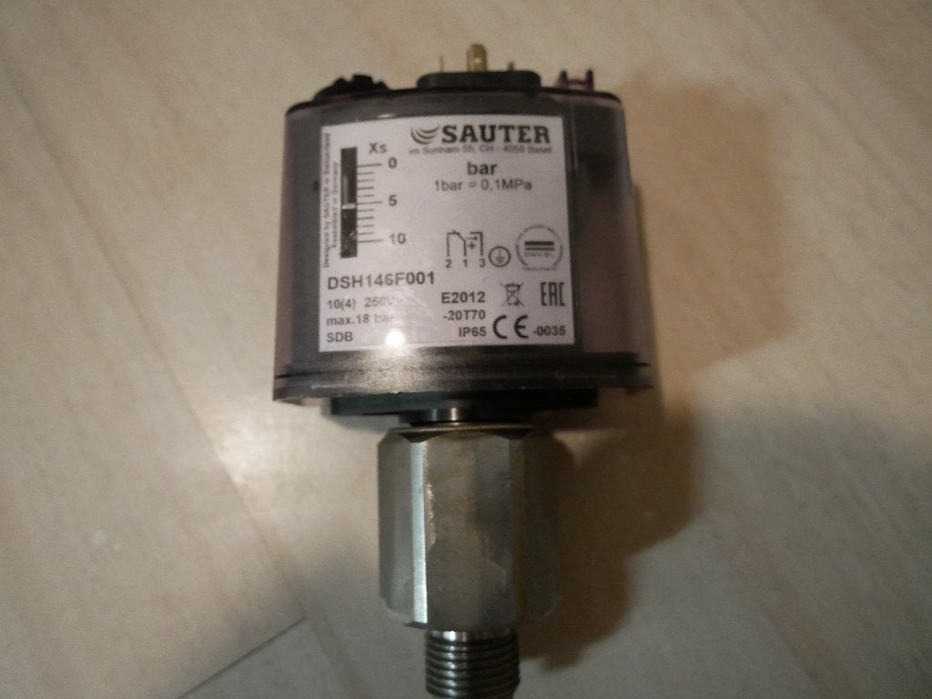 Sauter DSH146F001 Drukschakelaar, Ophalen of Verzenden, Gebruikt