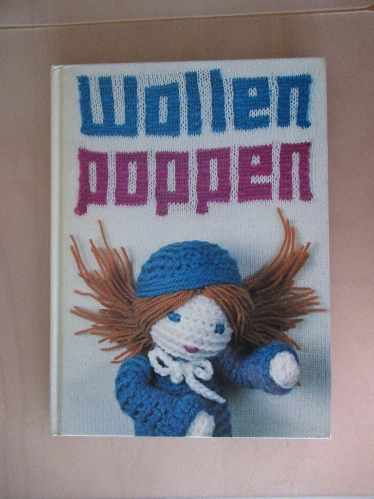 Wollen poppen - Madeleine Banier, Boeken, Verzenden, Zo goed als nieuw, Poppen maken, Geschikt voor kinderen