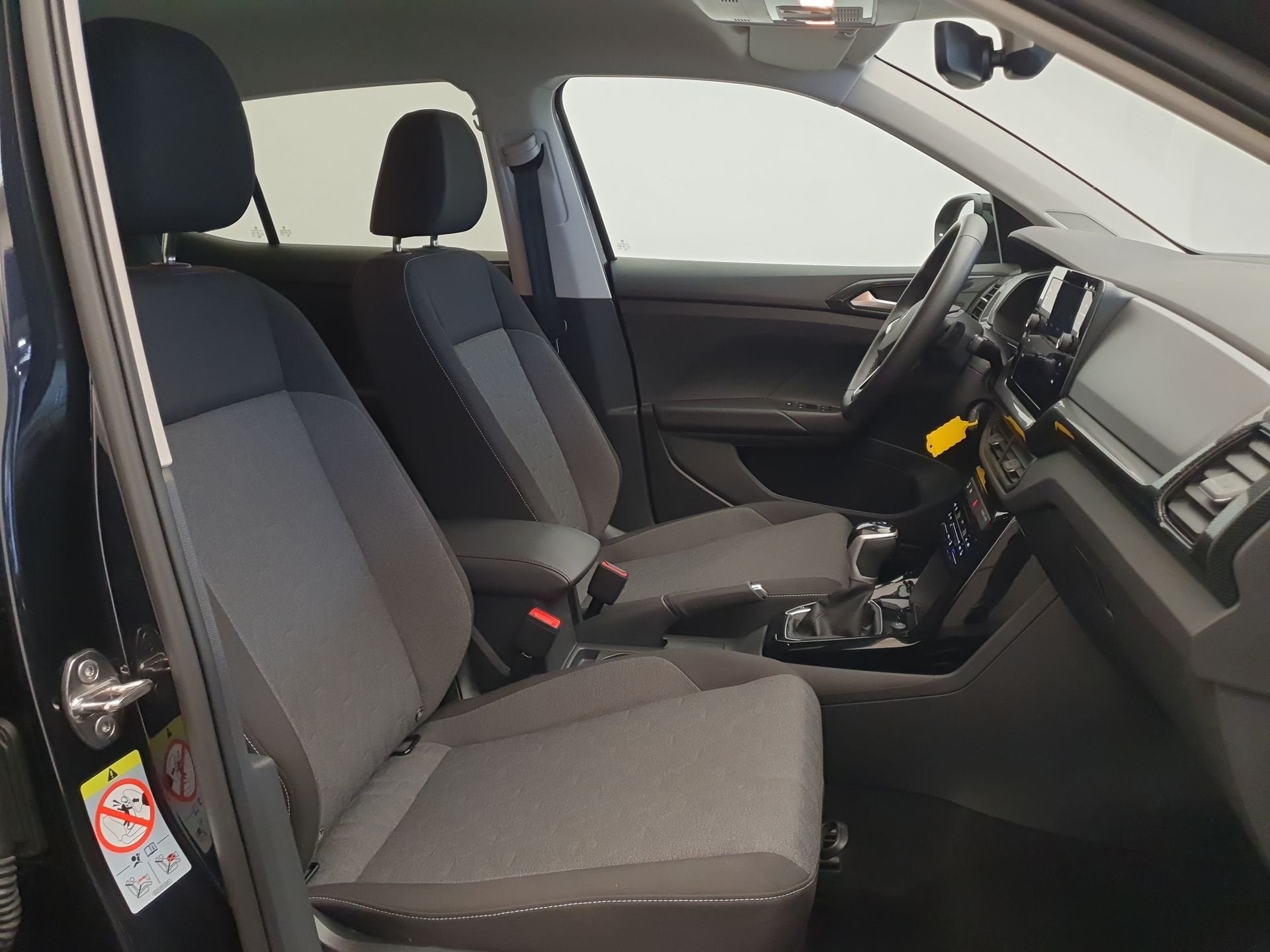 Volkswagen T-Cross 1.0 TSI 115pk DSG/AUT Life Edition Camera, Auto's, Gebruikt, 116 pk, Zwart, Bedrijf