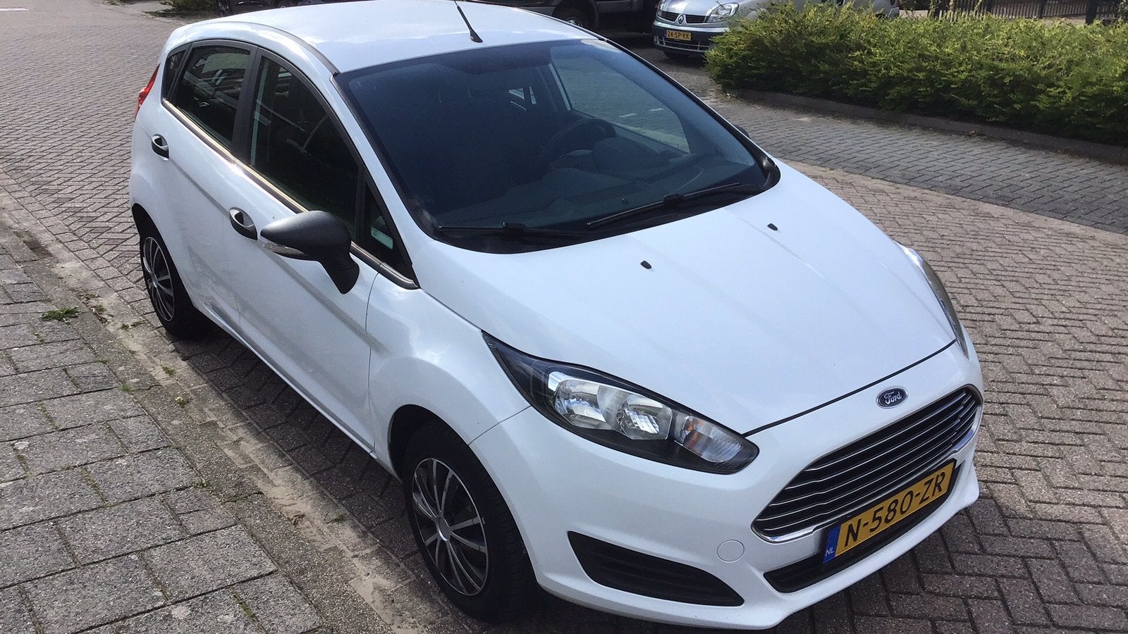 Foto 5 van Ford Fiësta1.25 82pk 5d 2015,grote beurt gehad +distributie