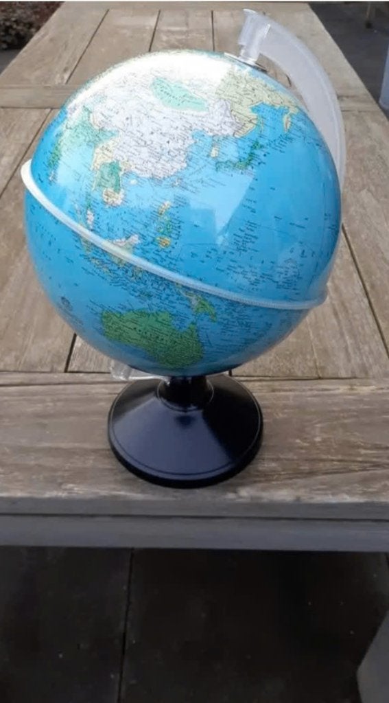 Wereldbol, Ophalen of Verzenden, Draaibaar, Zo goed als nieuw, Kinderwereldbol