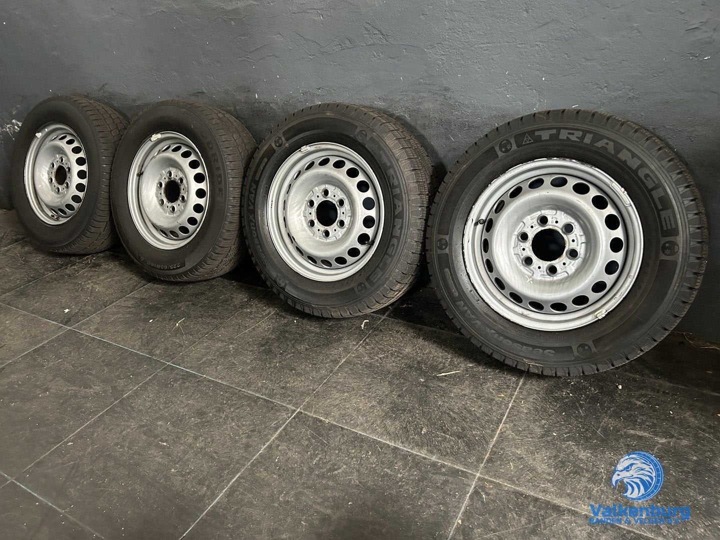 8mm! Originele Mercedes Sprinter B907 B910 16 inch stalen ve