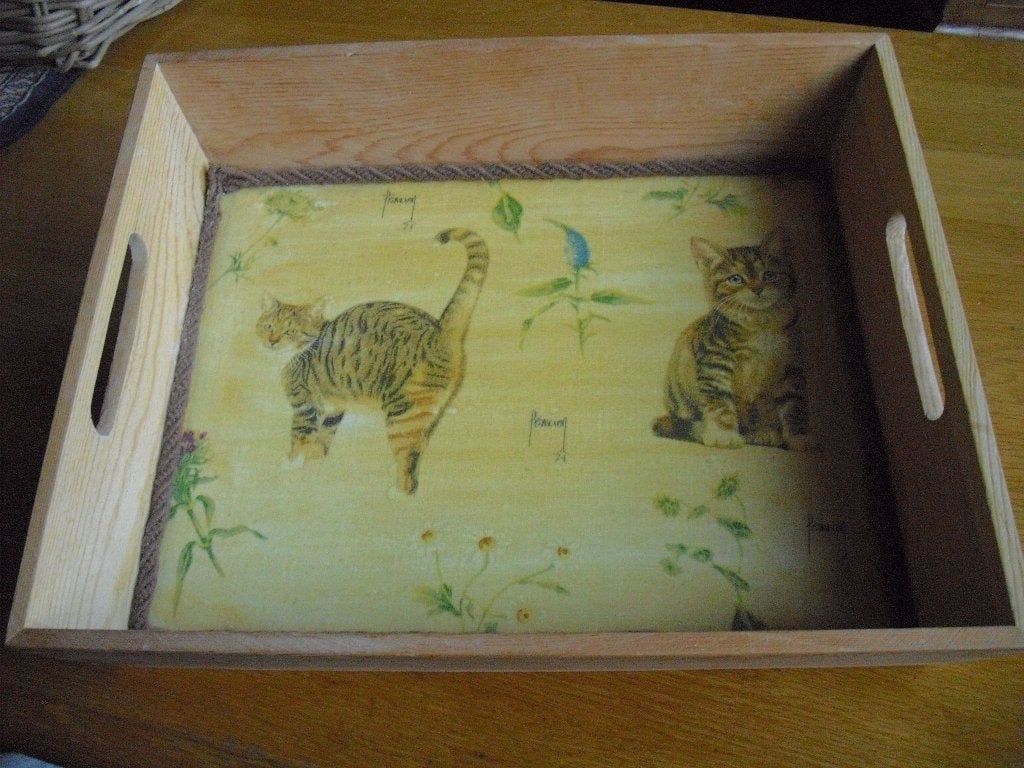 Dienblad Francien met poezen, Ophalen, Zo goed als nieuw, Rechthoekig, Hout