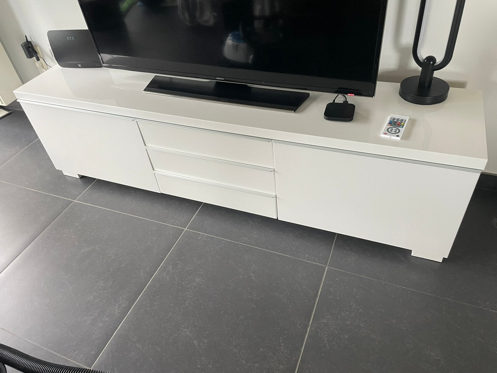 Tv meubel, Ophalen, Zo goed als nieuw, 25 tot 50 cm, Minder dan 100 cm