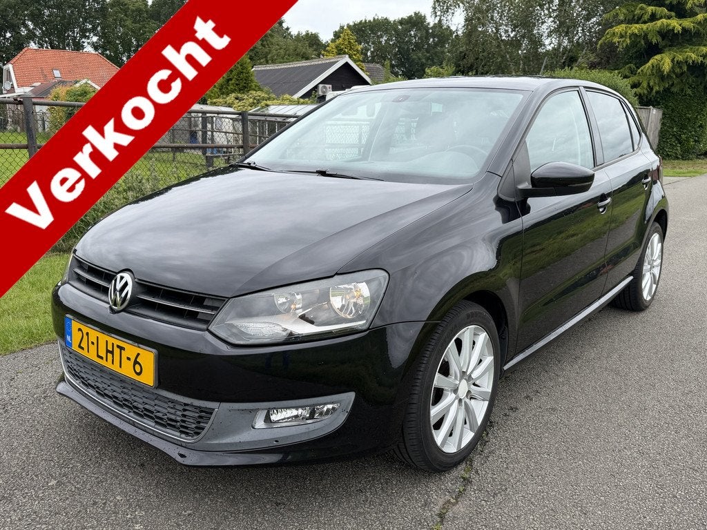 Volkswagen Polo 1.4-16V Highline ECC/Cruise/ NL-AUTO! / NIEU, Auto's, Volkswagen, Euro 5, Zwart, 4 cilinders, Zwart
