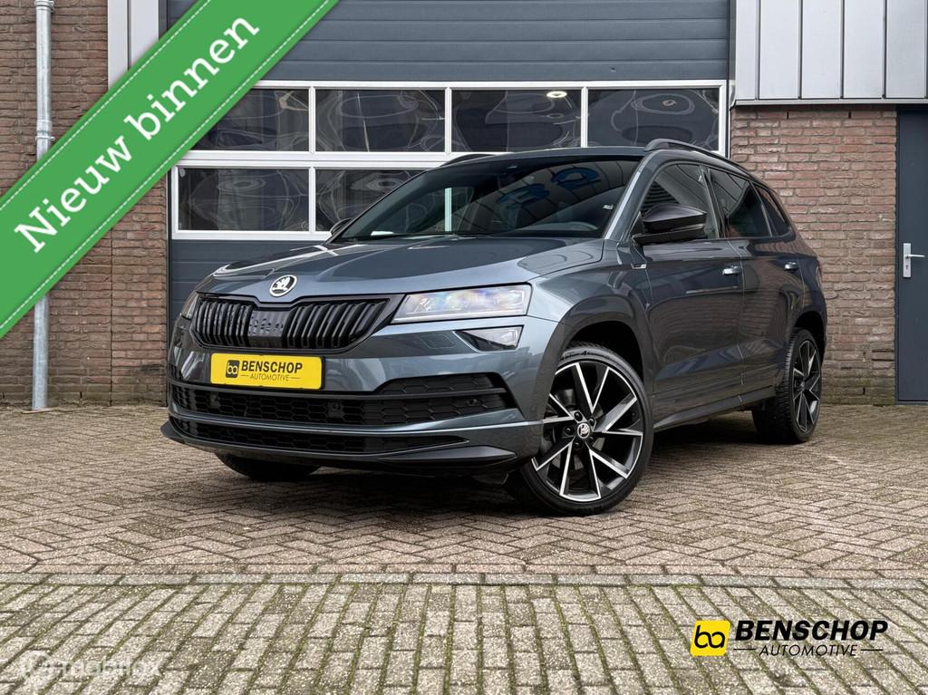 Skoda Karoq 1.5 TSI ACT Sportline Virtual Bucket Seats Navi, Auto's, Skoda, 1498 cc, 4 cilinders, Leder en Stof, Karoq