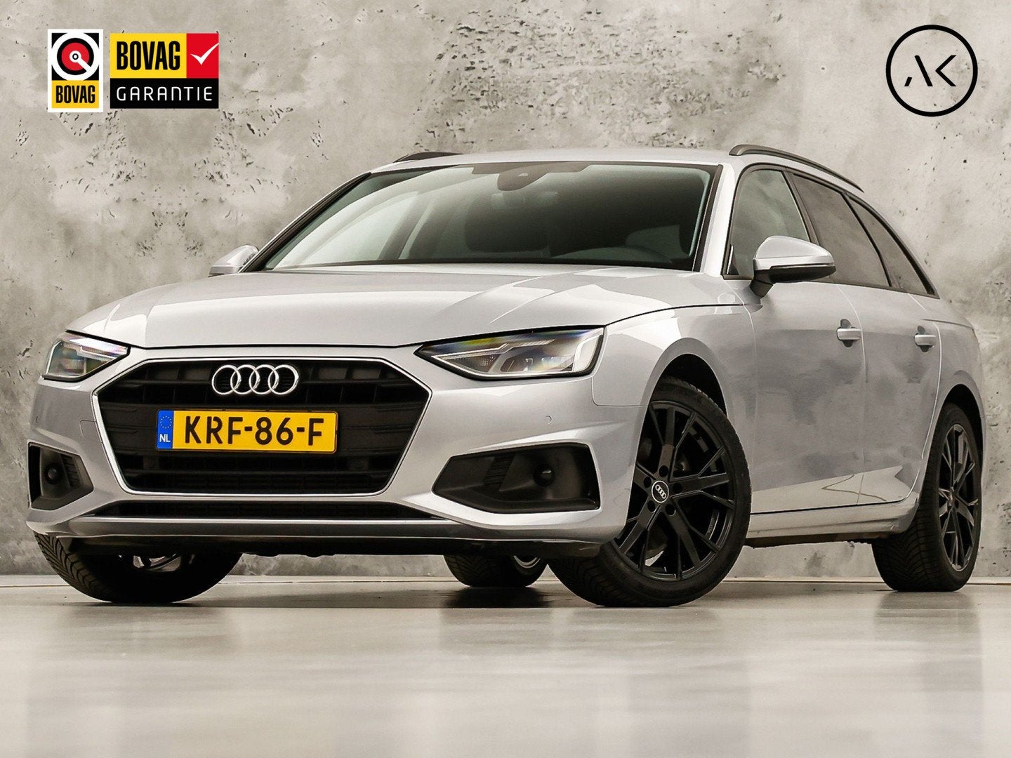 Audi A4 Avant 35 TFSI Sport 150Pk Automaat (GROOT NAVI, CLIM, Auto's, 12 maanden, Stof, Gebruikt, 4 cilinders