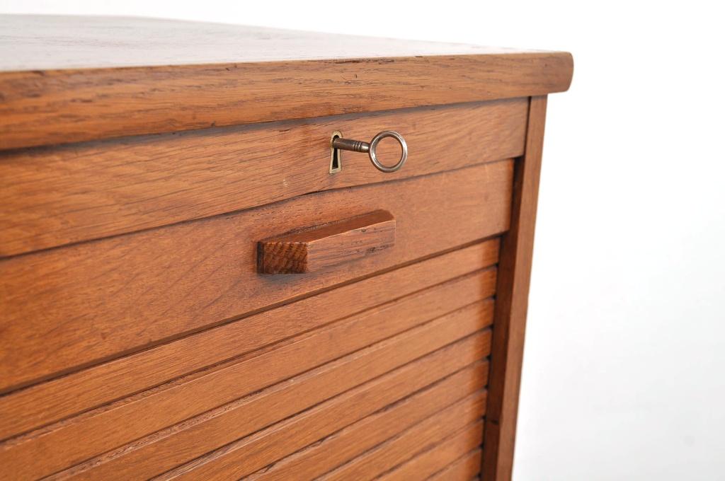 Vintage eiken roldeurkast archiefkast kast circa 1940, Minder dan 50 cm, Gebruikt, 100 tot 150 cm, Eikenhout