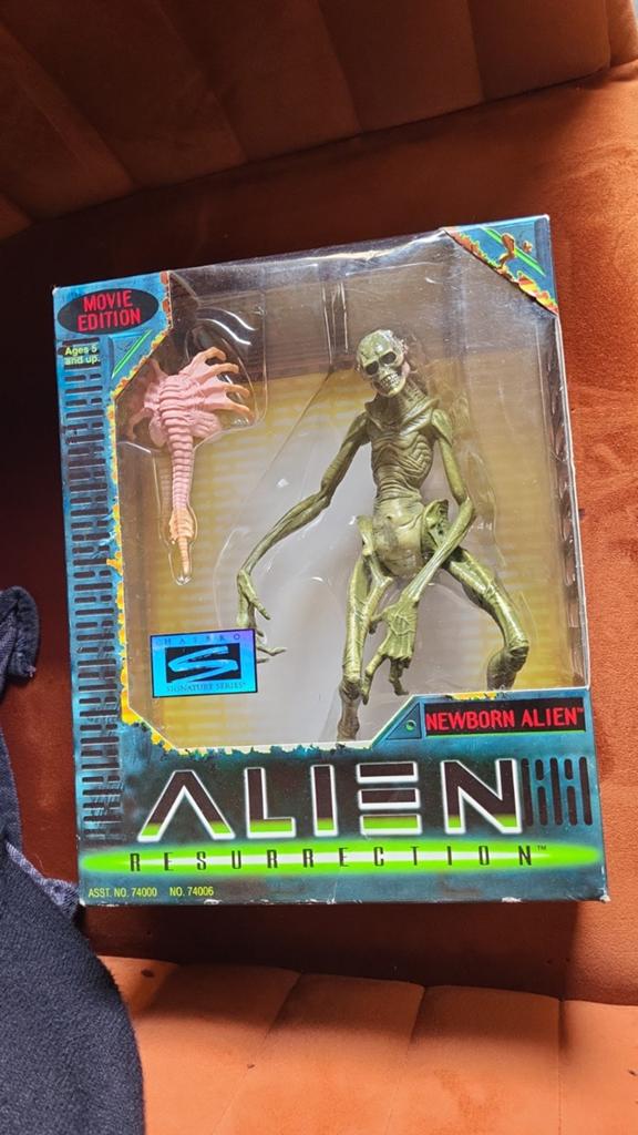 Hasbro signatuur Series Newborn Aliën., Ophalen, Nieuw, Pop