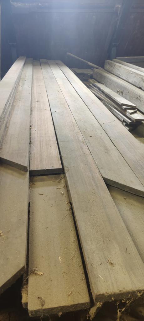 Western Red Cedar 5-5.6m, Doe-het-zelf en Verbouw, Hout en Planken, Ophalen, Gebruikt, 25 tot 50 mm, Plank