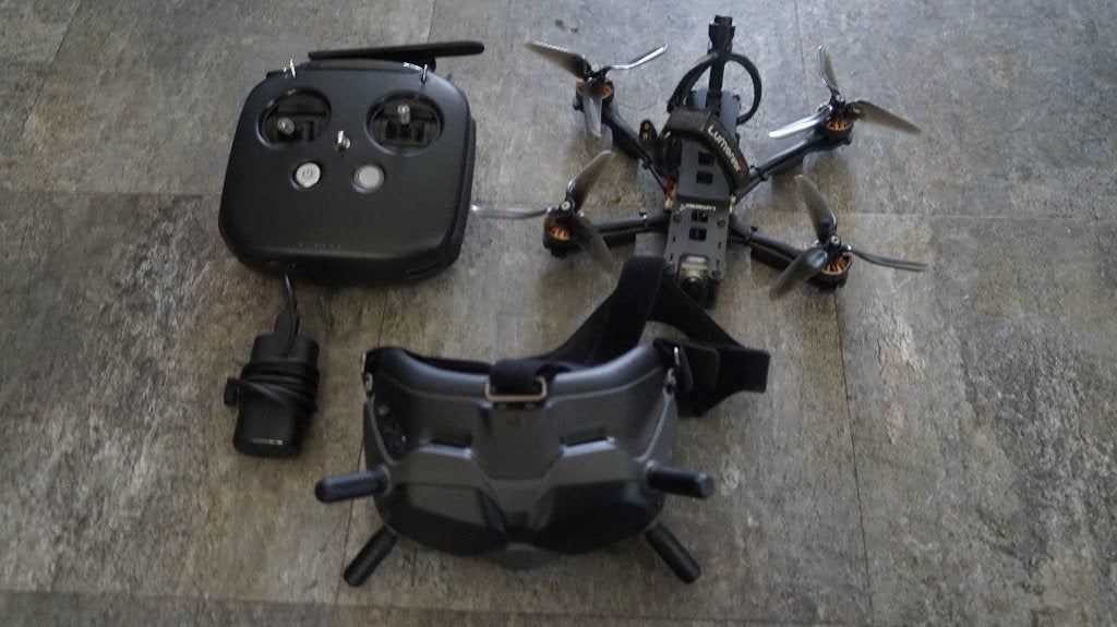 Lumenier QAV-R 2 HD Deadcat Freestyle FPV Drone, Hobby en Vrije tijd, Modelbouw | Radiografisch | Helikopters en Quadcopters, Quadcopter of Multicopter