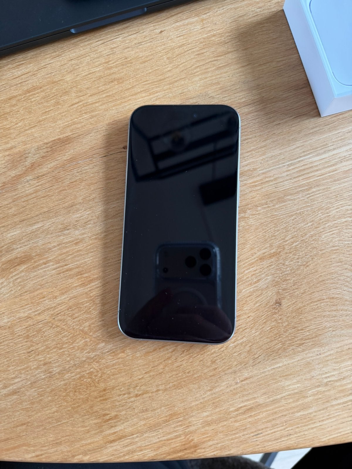 Iphone 15 pro helemaal schade vrij, Telecommunicatie, Mobiele telefoons | Apple iPhone, 128 GB, Zwart, Ophalen of Verzenden, Zo goed als nieuw