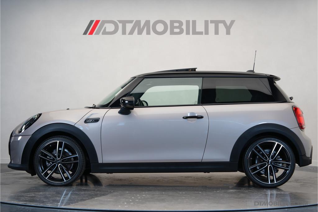 MINI Mini 1.5 Cooper Camden | Pano | Sfeer | Camera | Leder, 136 pk, Gebruikt, Met garantie (alle), 4 stoelen