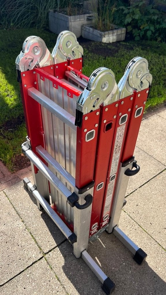 Altrex Ladder, Doe-het-zelf en Verbouw, Ophalen, Gebruikt, Ladder, Opvouwbaar of Inschuifbaar