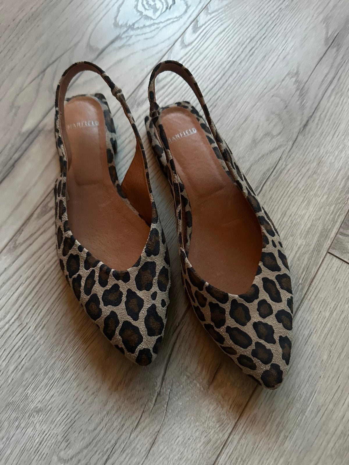 Leopard suède slingbacks Manfield maat 38, Kleding | Dames, Schoenen, Verzenden, Zo goed als nieuw, Bruin