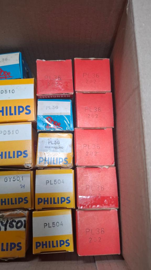 Diverse radiobuizen, Philips, Telefunken, Siemens, Audio, Tv en Foto, Ophalen of Verzenden, Nieuw