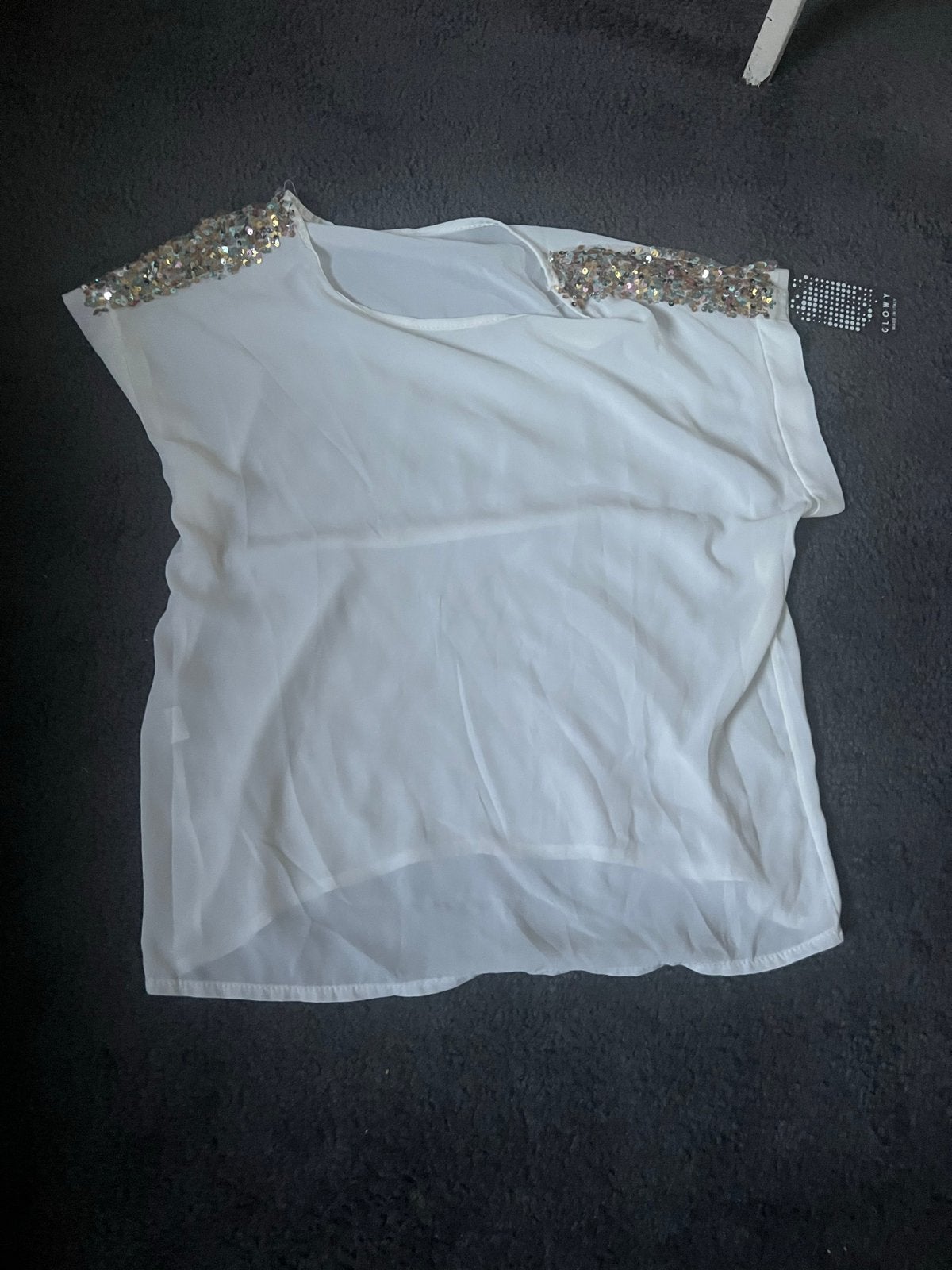 Prachtige witte blouse met gouden glitters, Ophalen of Verzenden, Nieuw, Maat 38/40 (M), Wit