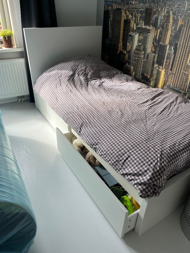 Bed, Ophalen, Eenpersoons, Zo goed als nieuw, 120 cm