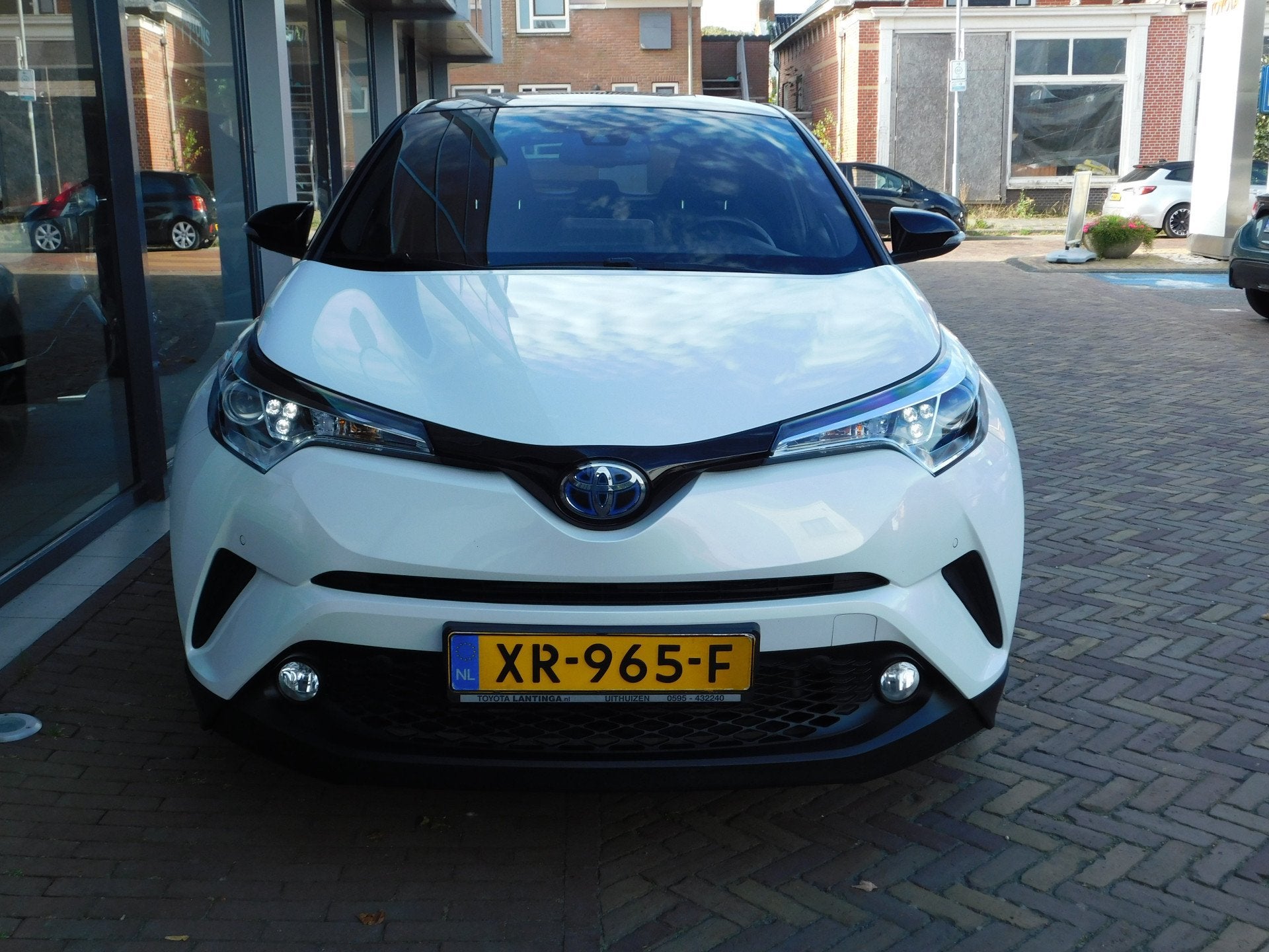 Toyota C-HR 1.8 Hybrid Style | TREKHAAK | JBL | PDC, 12 maanden, Stof, Euro 6, 4 cilinders