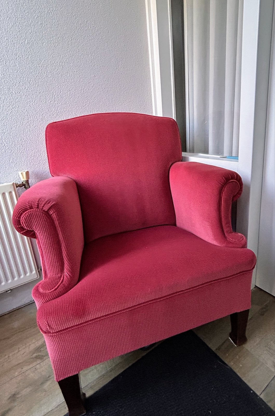 Mooie stoel met nieuwe stoffering, Huis en Inrichting, Fauteuils, Ophalen, Zo goed als nieuw, Stof, 75 tot 100 cm