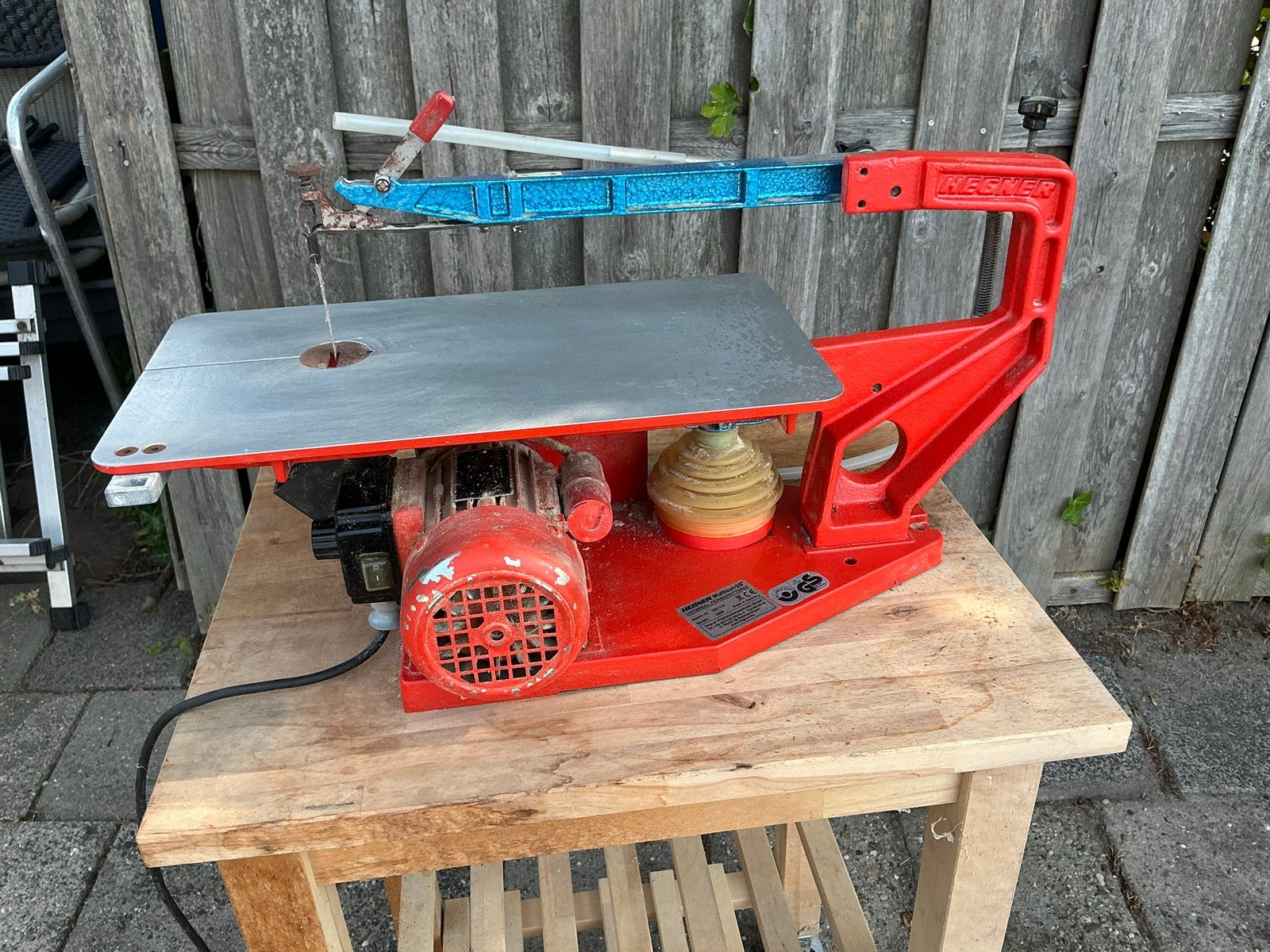 Hegner Multicut-2S Figuurzaagmachine - Gebruikt, Ophalen, Gebruikt, 70 mm of meer, 600 tot 1200 watt