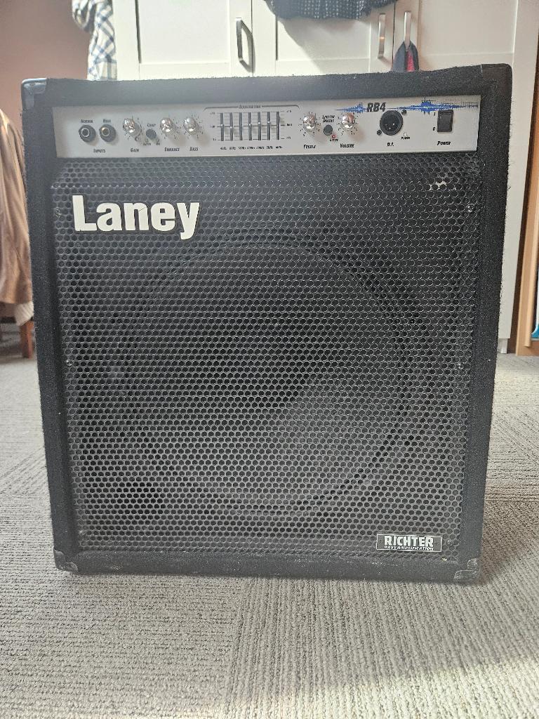 Basversterker Laney RB4 15'' 150W, Muziek en Instrumenten, Versterkers | Bas en Gitaar, Ophalen, Gebruikt, Basgitaar, 100 watt of meer