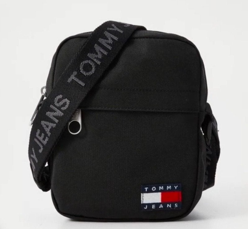 Tommy Jeans schoudertas - Nieuw met labels, Ophalen of Verzenden, Nieuw, Zwart, Overige merken