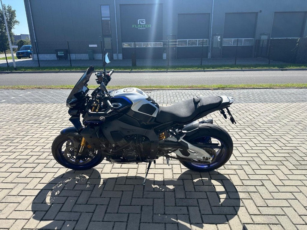 Foto 10 van Yamaha MT 10SP 2023 VOL OPTIES AKRA EN MEER