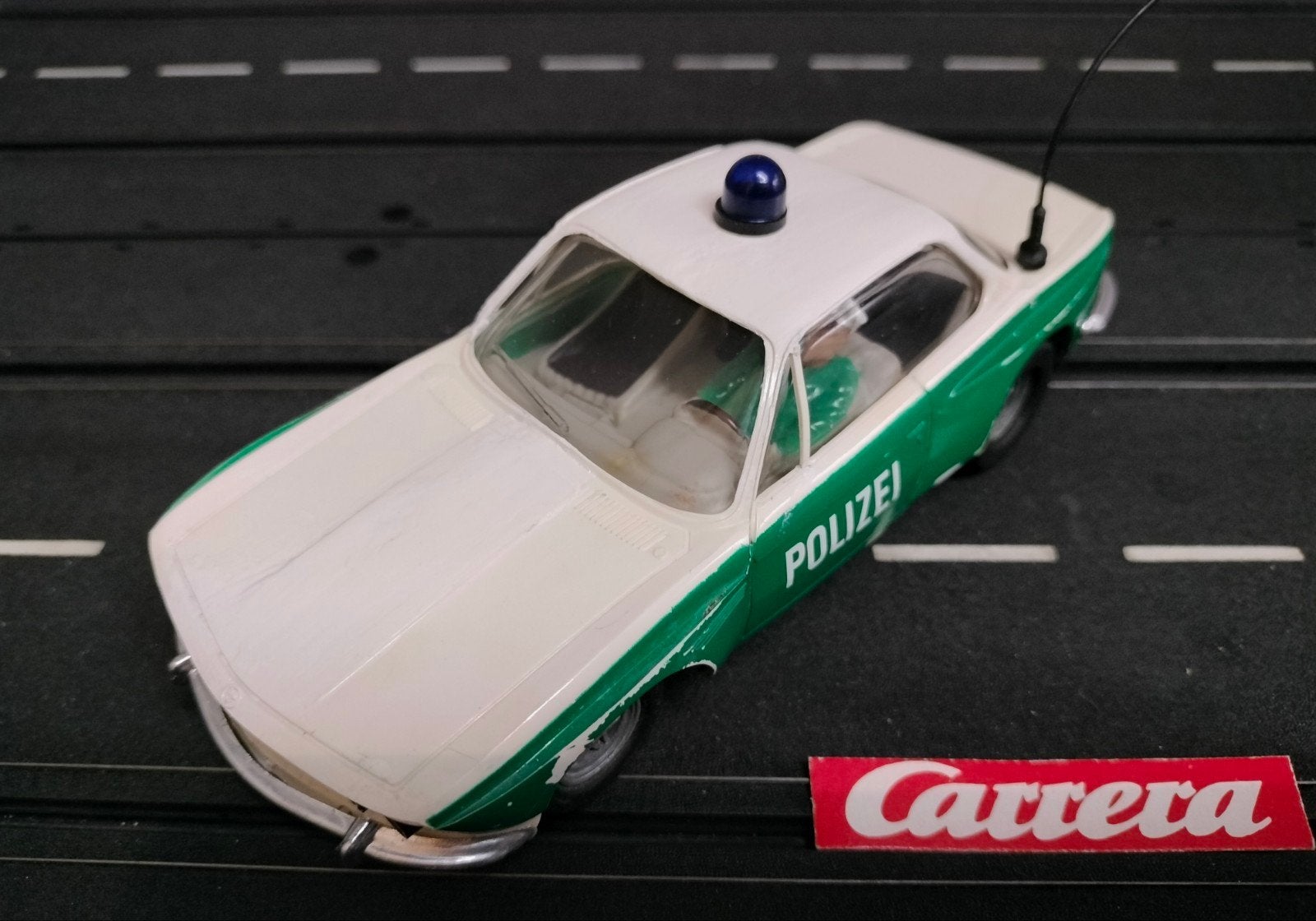 Carrera racebaan Universal racewagen BMW 3.0 Polizei + licht, Ophalen of Verzenden, Auto, Herpa