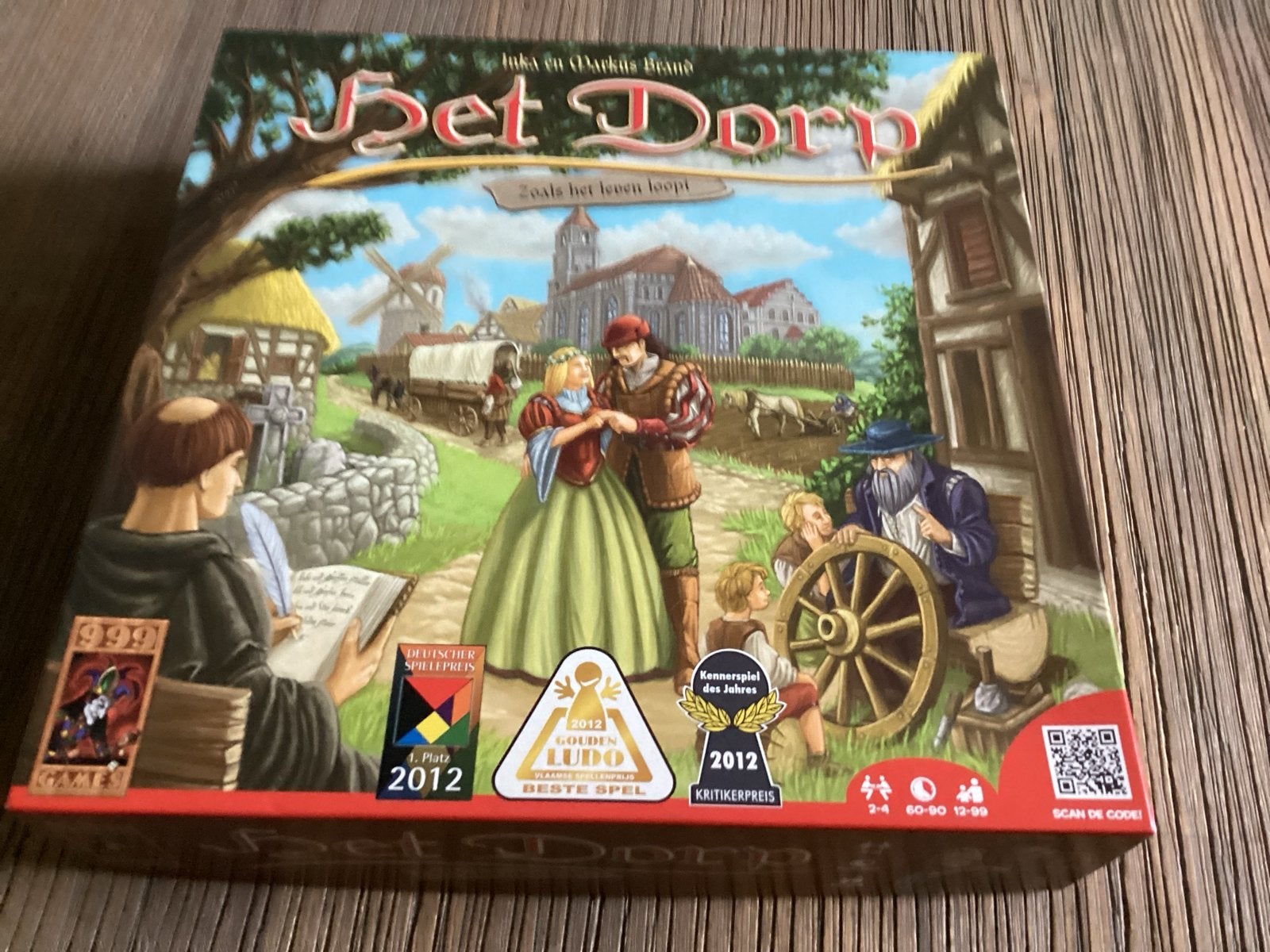 Het Dorp - Strategisch bordspel (999 Games), Drie of vier spelers, Ophalen of Verzenden, Zo goed als nieuw
