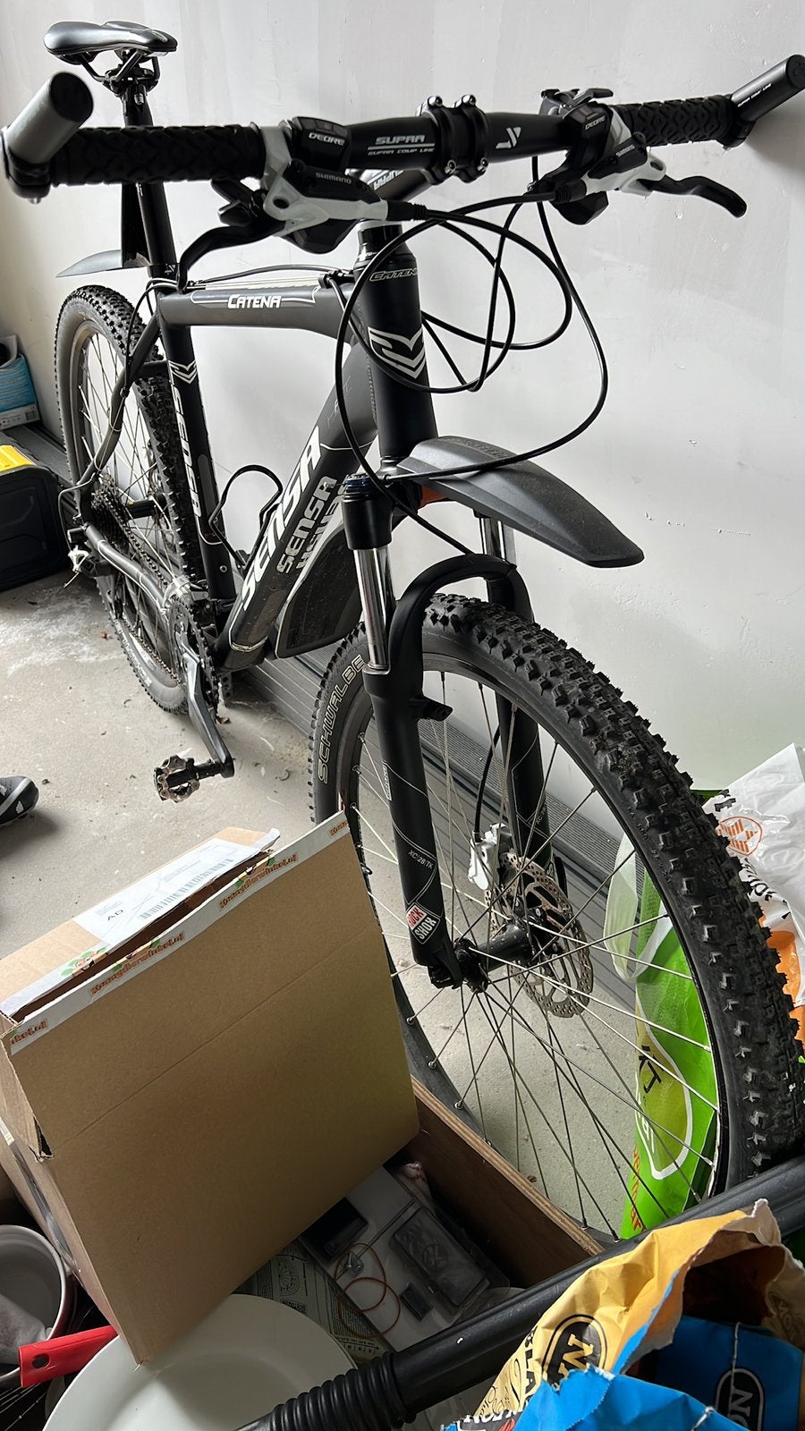Mountainbike sensa catena, Gebruikt, 26 inch, Meer dan 20 versnellingen, Ophalen