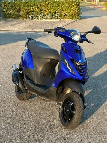 Gezocht!! Zip 2t 50cc brom, Tweetakt, Maximaal 45 km/u, Zip, Ophalen of Verzenden