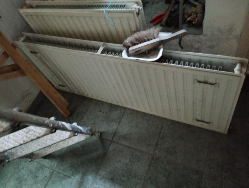 Radiatoren, Doe-het-zelf en Verbouw, Verwarming en Radiatoren, Ophalen, 30 tot 80 cm, Gebruikt, Radiator
