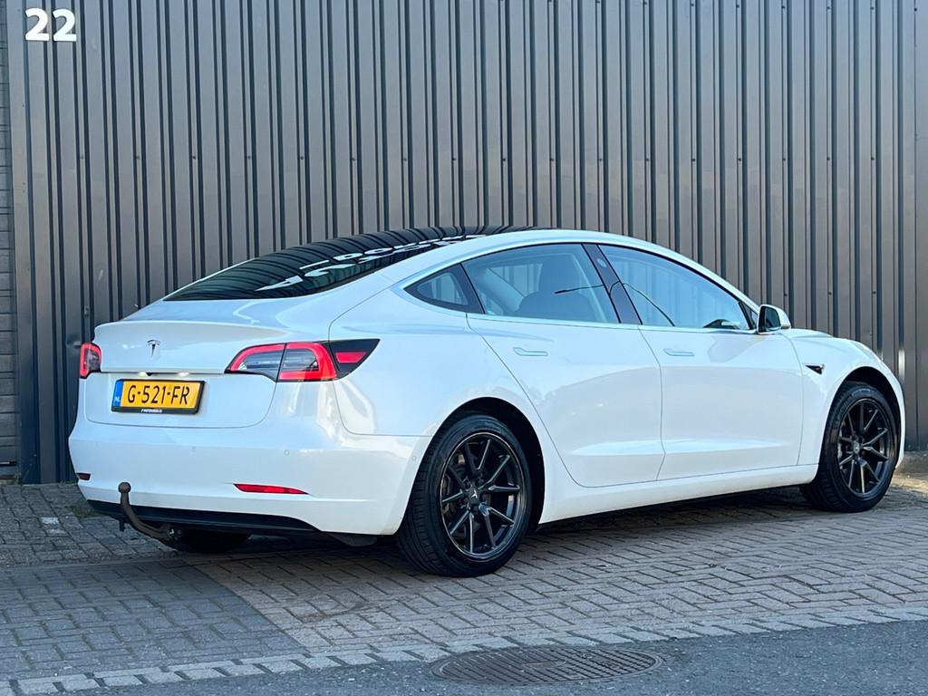 Tesla Model 3 Standard RWD Plus 60 kWh|TREKHAAK|, Auto's, Tesla, Automaat, 238 pk, Achterwielaandrijving, Gebruikt
