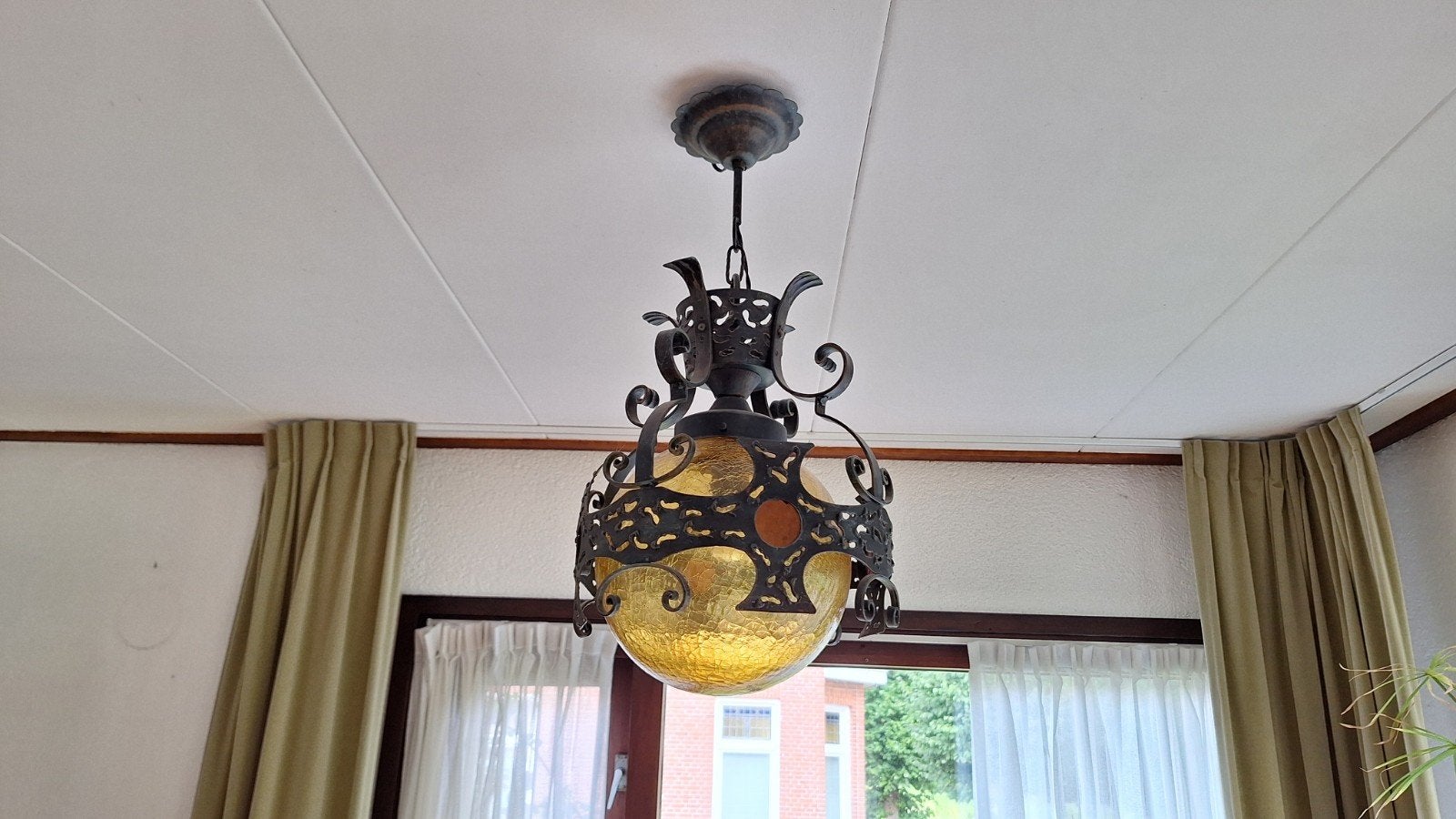 Antieke hanglamp, Huis en Inrichting, Lampen | Kroonluchters, Ophalen, Zo goed als nieuw, Metaal, Antiek/Vintage