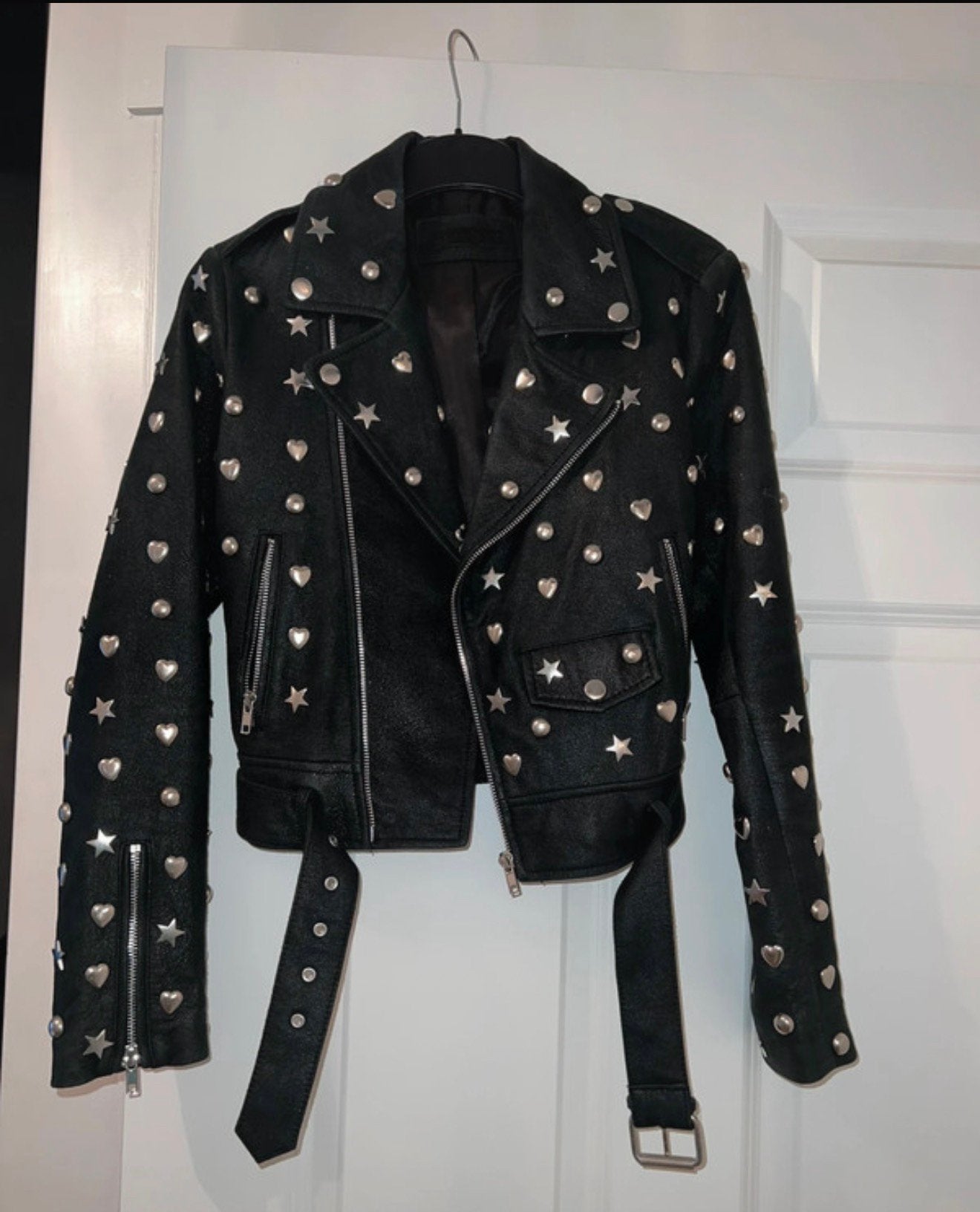 Leerjasje met studs, Ophalen of Verzenden, Gedragen, Maat 34 (XS) of kleiner, Zwart