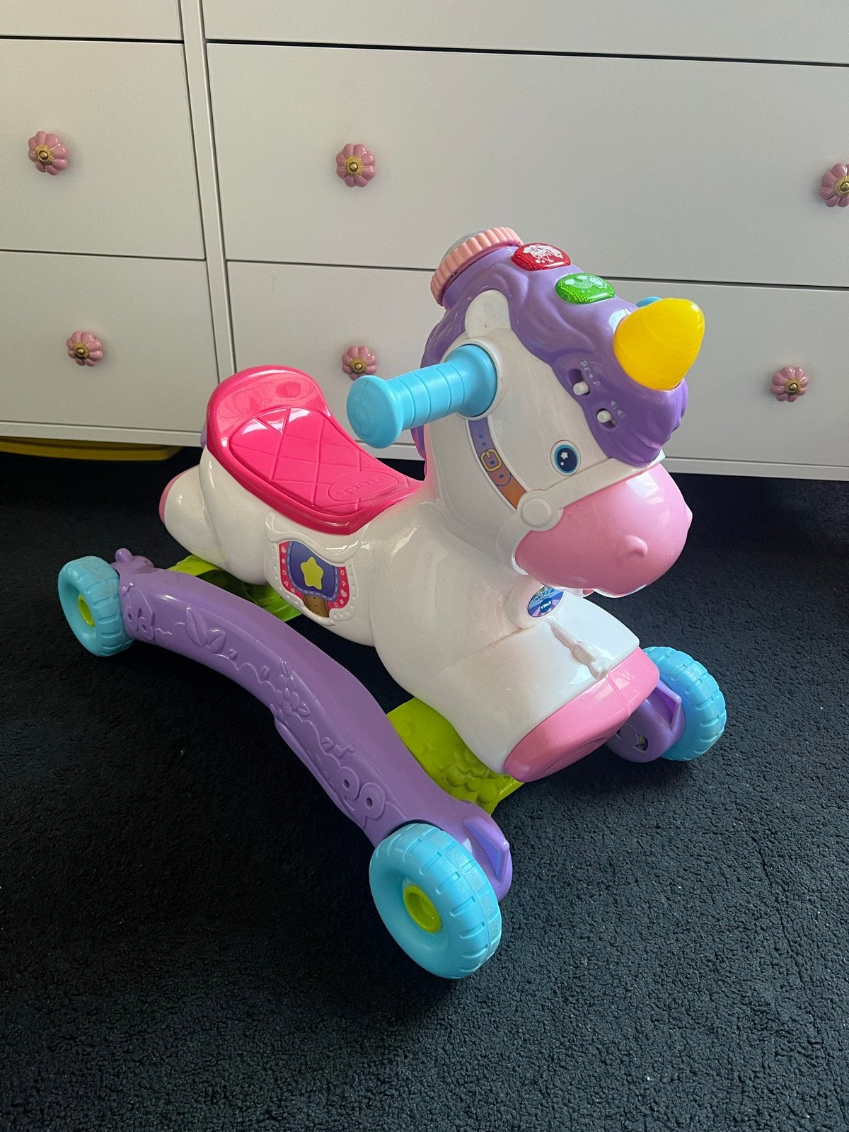 VTech Eenhoorn 3-in-1 Speel- en Leerpaardje, Kinderen en Baby's, Ophalen, Zo goed als nieuw, 6 maanden tot 2 jaar