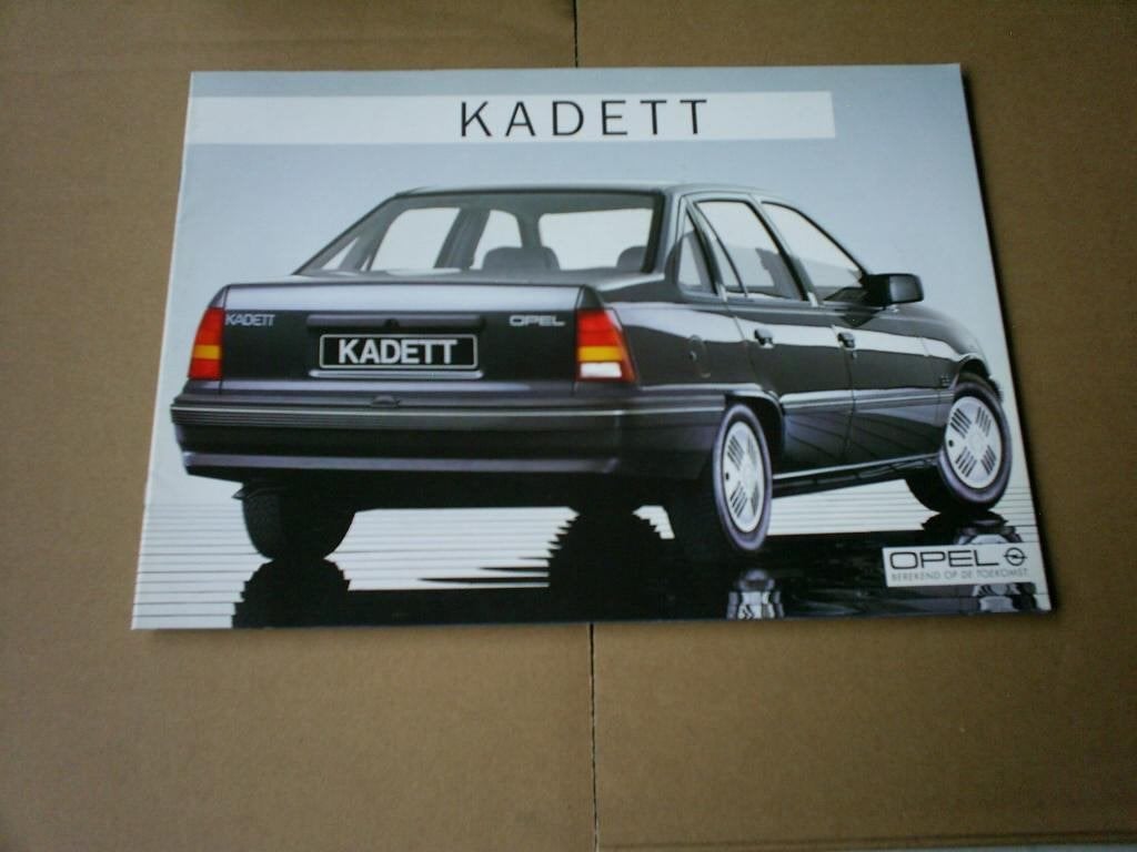 Opel Kadett 9 / 1985 16 pag., Verzenden, Zo goed als nieuw, Opel