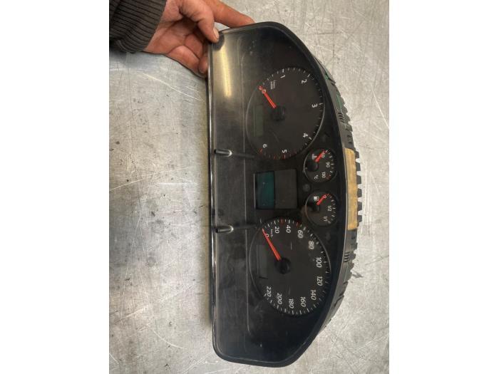 Instrumentenpaneel van een Volkswagen Transporter, Auto-onderdelen, Dashboard en Schakelaars, Gebruikt, -, Volkswagen, -