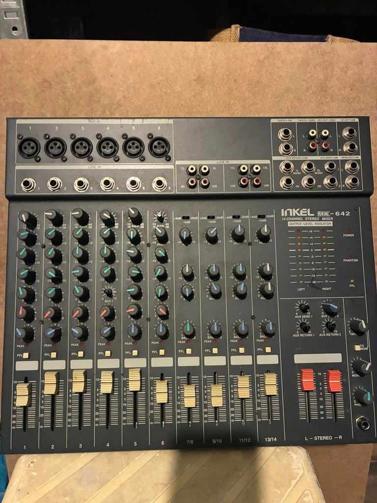 INKEL MX-642 14-kanaals stereo mixer te koop, Muziek en Instrumenten, Mengpanelen, Ophalen, Zo goed als nieuw
